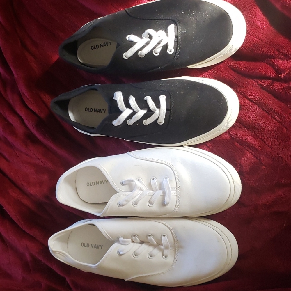 2 pr Old navy sneakers.